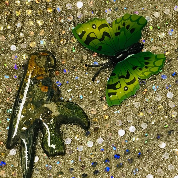 Parrot Handmade Pin/Brooch/Pendant - Picture 5 of 16